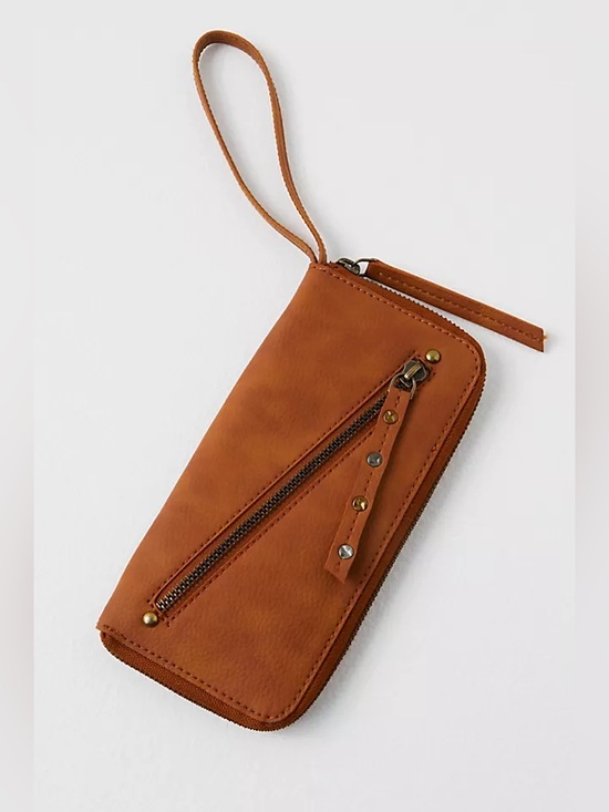 Free People Handbags - Free People Brown Vegan Leather Wristlet Wallet Zip Around Clutch Boho